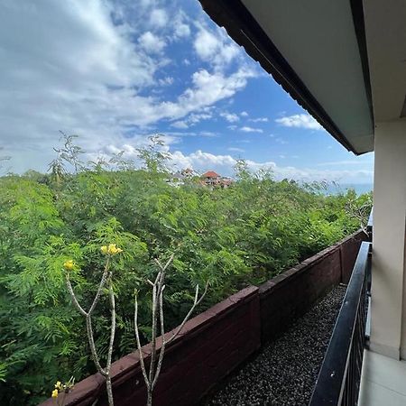 Ocean Breeze Uluwatu Apartments المظهر الخارجي الصورة
